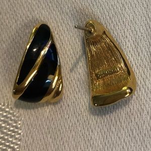 80’s Monet Black Enamel & Gold Tone Earrings